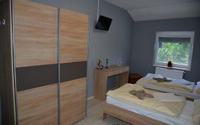 Halaszcsarda Etterem Es Panzio